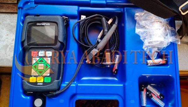 Olympus 45MG Ultrasonic Thickness Gage - Image 3