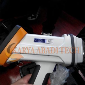 Oxford X-MET 7500 Handheld XRF Analyzer